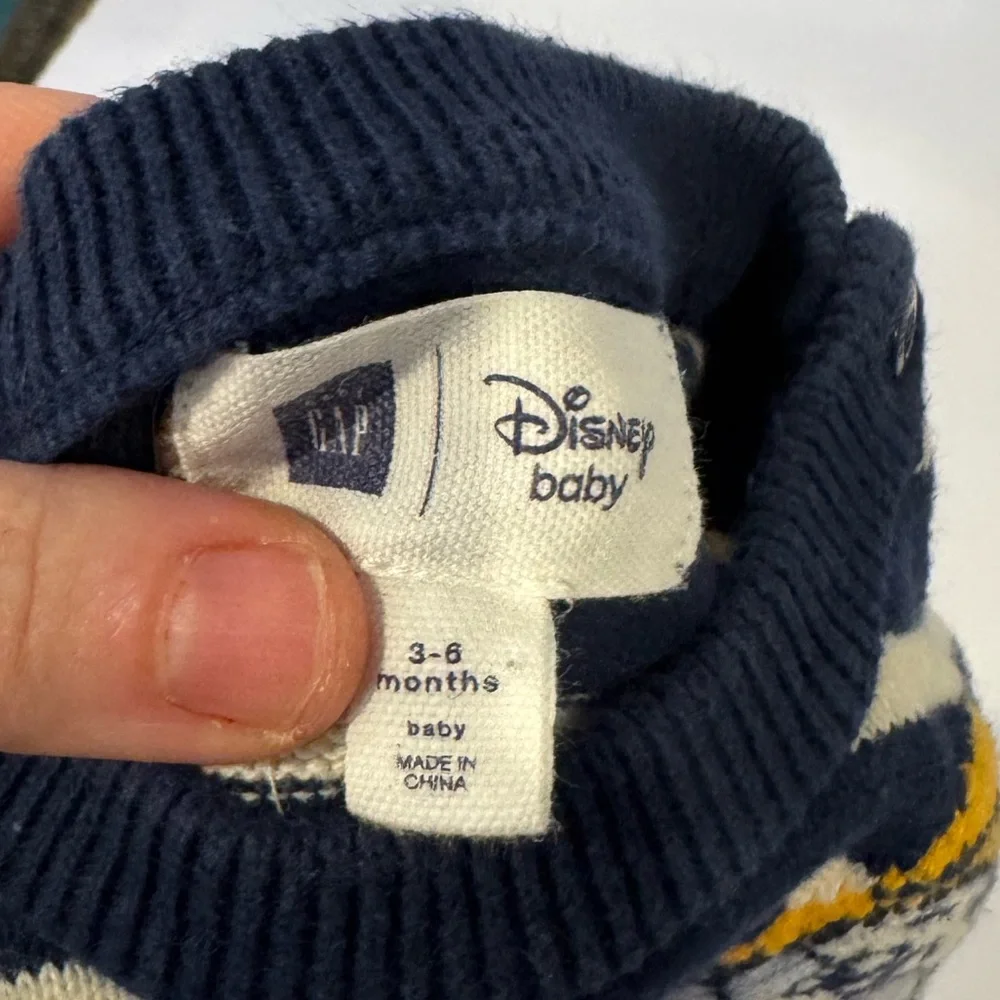 Baby Gap Disney Baby Snow White and the Seven‎ Dwarfs stripe sweater 3-6 months